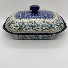 Load image into Gallery viewer, Baker ~ Covered Casserole ~ 8&quot;W x 10.25&quot;L ~ 1432X ~ T3!