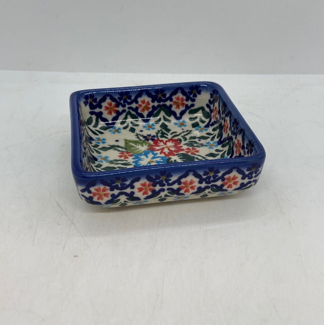 Square DIsh - D70