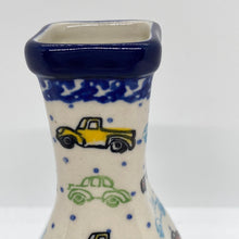Load image into Gallery viewer, Cute Vase ~ 5.25 inch ~ 2022X