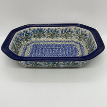 Load image into Gallery viewer, Baker ~ Covered Casserole ~ 8&quot;W x 10.25&quot;L ~ 1432X ~ T3!