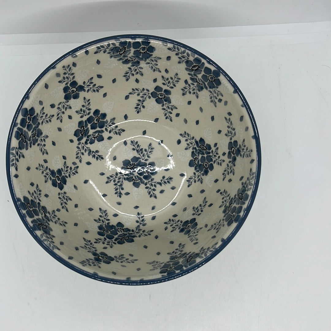 Bowl ~ Nesting ~ 7.75 W ~ 2374* - T3!