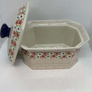 Covered Container ~ 4"H x 7"W x 9" L ~ 2345 - T4