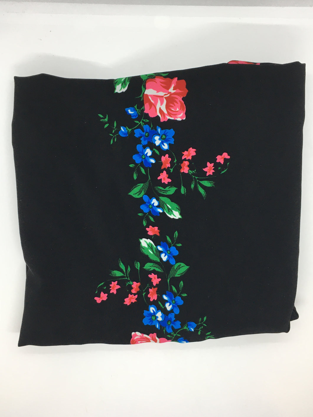 Short Neck Warmer Black with Pink Roses