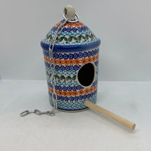Load image into Gallery viewer, Birdhouse - D69