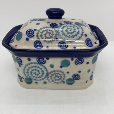 Covered Container ~ 3.25H x 3.5W x 4.5L ~ 2371X