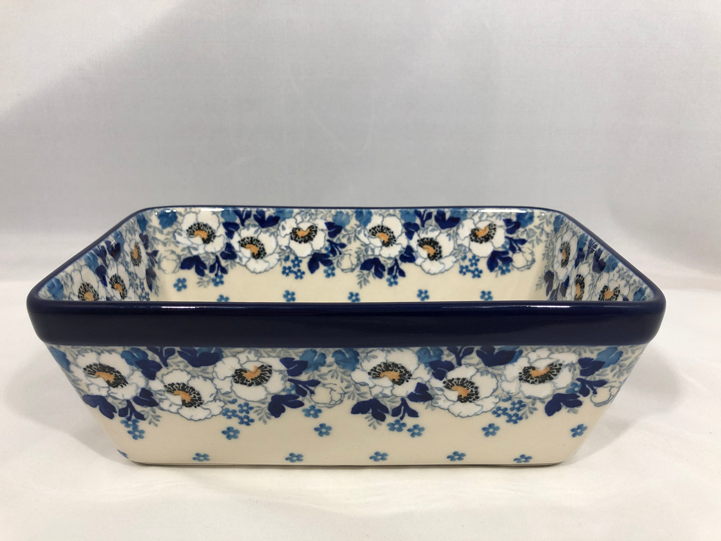 Baker ~ Loaf Pan ~ 8”L x 4.5”W x 3”H~ 2222X ~ T4!
