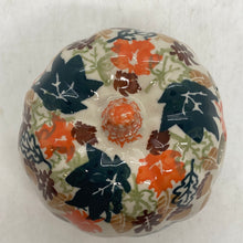 Load image into Gallery viewer, A443 Small Pumpkins Black Halloween D113
