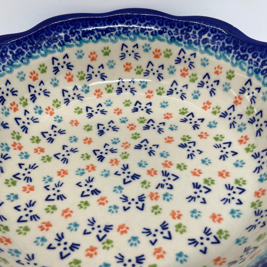 Ruffled Bowl - U-Z