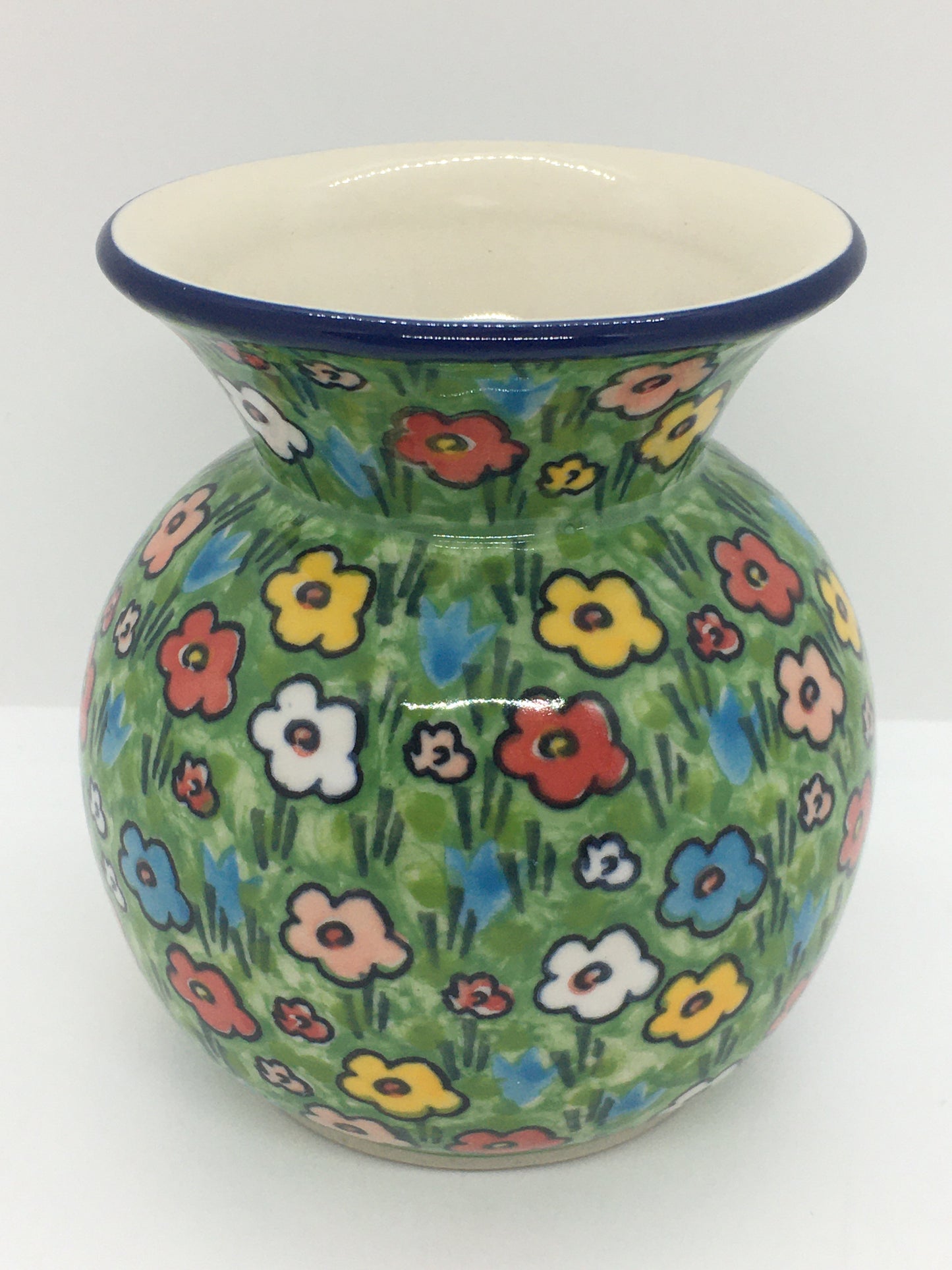 Vase ~ 4.25 inch ~ U4878 ~ U6*