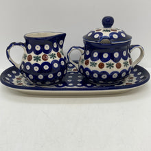 Load image into Gallery viewer, Cream (6 oz) &amp; Sugar (7oz) w/Plate ~ 0070X - T3
