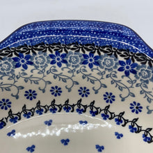 Load image into Gallery viewer, 417 ~ Baker ~ Round w/ Handles ~ 10&quot; - 2158X ~ T3!