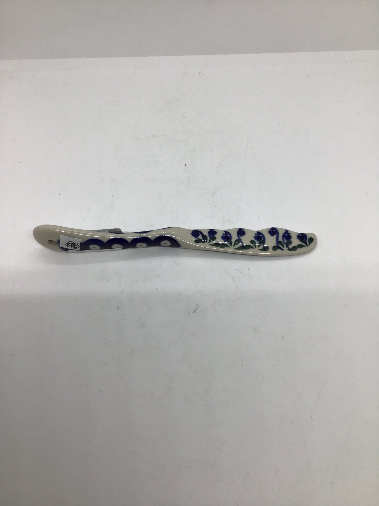 Knife ~ Spreader ~ 7.25 inch ~ Bleeding Heart