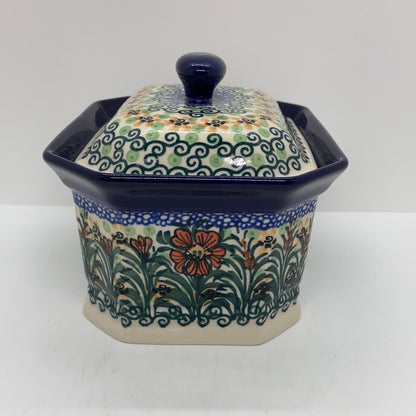 Covered Container ~ 4"H x 4"W x 6"L ~ U1491 ~ U6