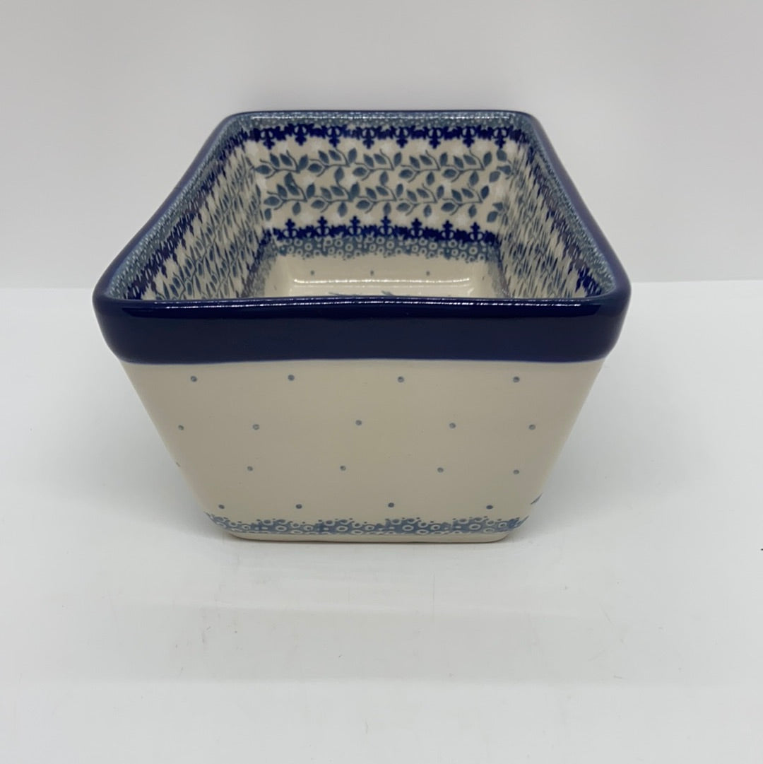 Baker ~ Loaf Pan ~ 8”L x 4.5”W x 3”H ~ U4830 - U3!