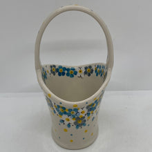 Load image into Gallery viewer, Basket with Handle ~ 2382