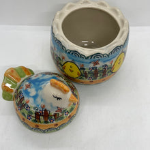 Load image into Gallery viewer, Hen on the Egg Container - A-K
