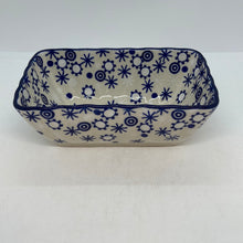 Load image into Gallery viewer, Scalloped Mini Loaf Pan ~ 3.75 x 6.25 inch ~ 2534X