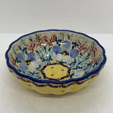 Load image into Gallery viewer, Scalloped Dish - WK81
