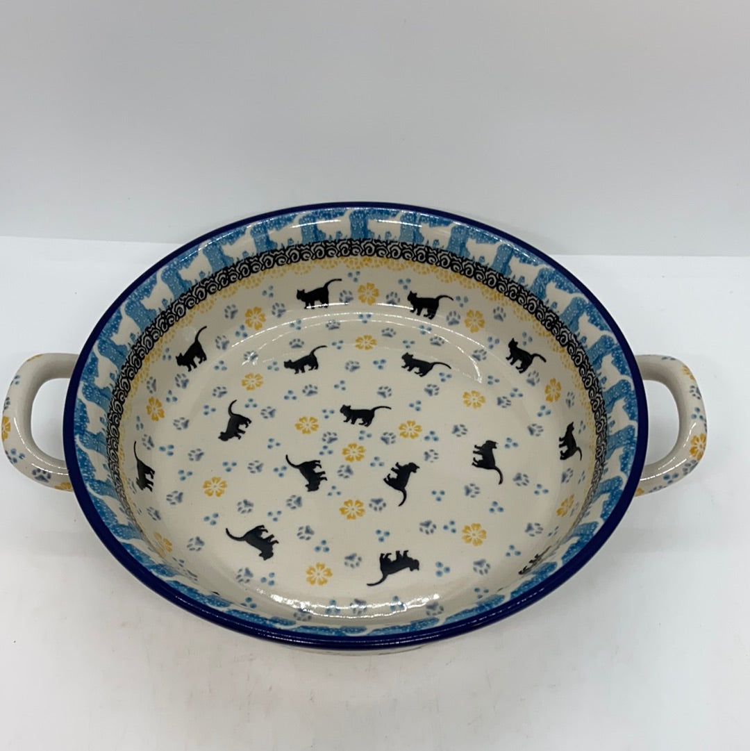 Baker ~ Round w/ Handles ~ 8 inch ~ 2153X - T1*