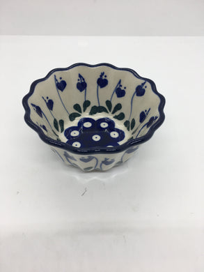 Bowl ~ Fluted ~ 4.25 W ~ 377OX - T3!