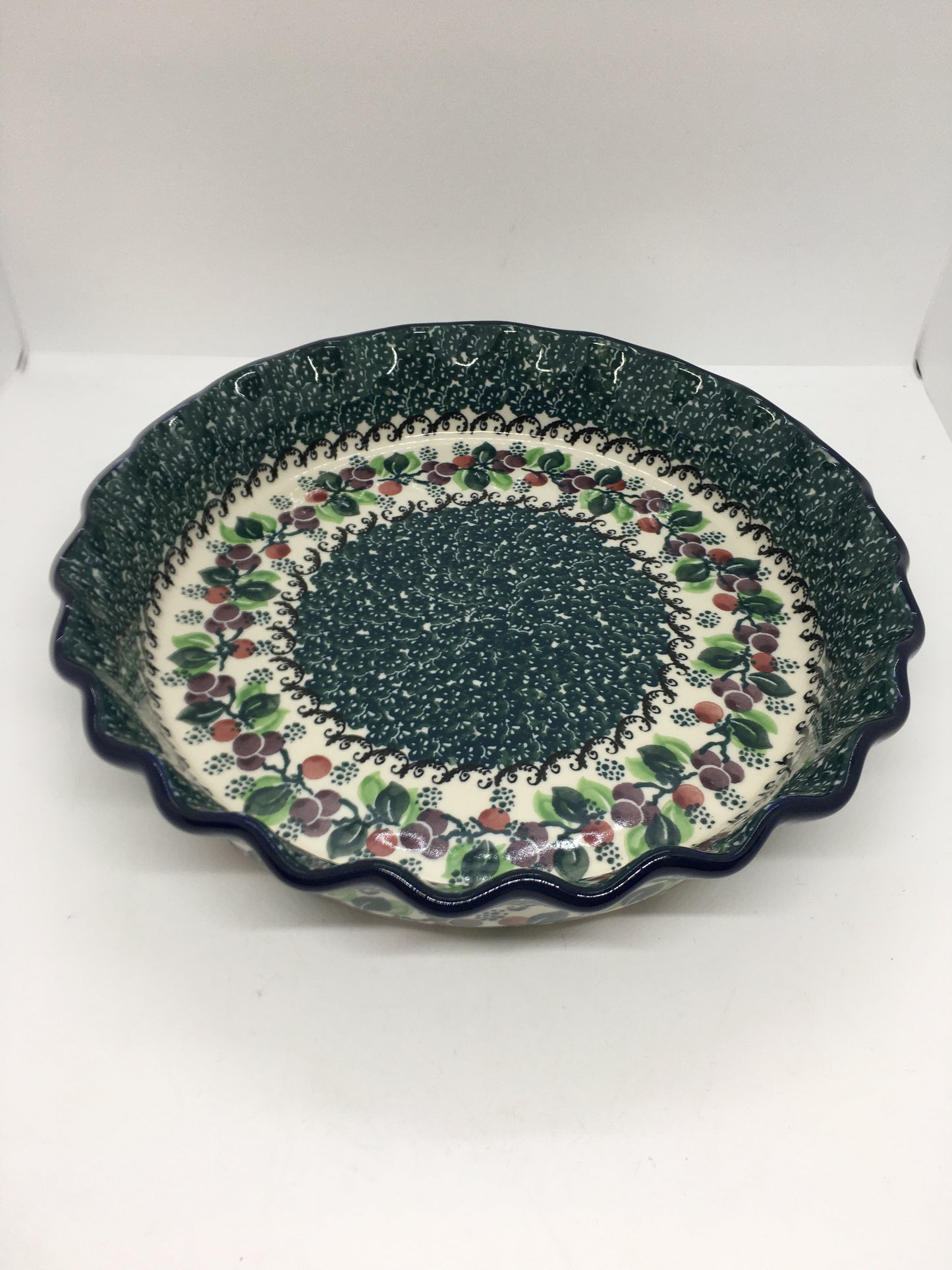 Pie Plate ~ Fluted ~ 10 inch ~ 1415X ~ T3*