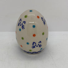 Load image into Gallery viewer, J13 Stoneware Egg P-Z3