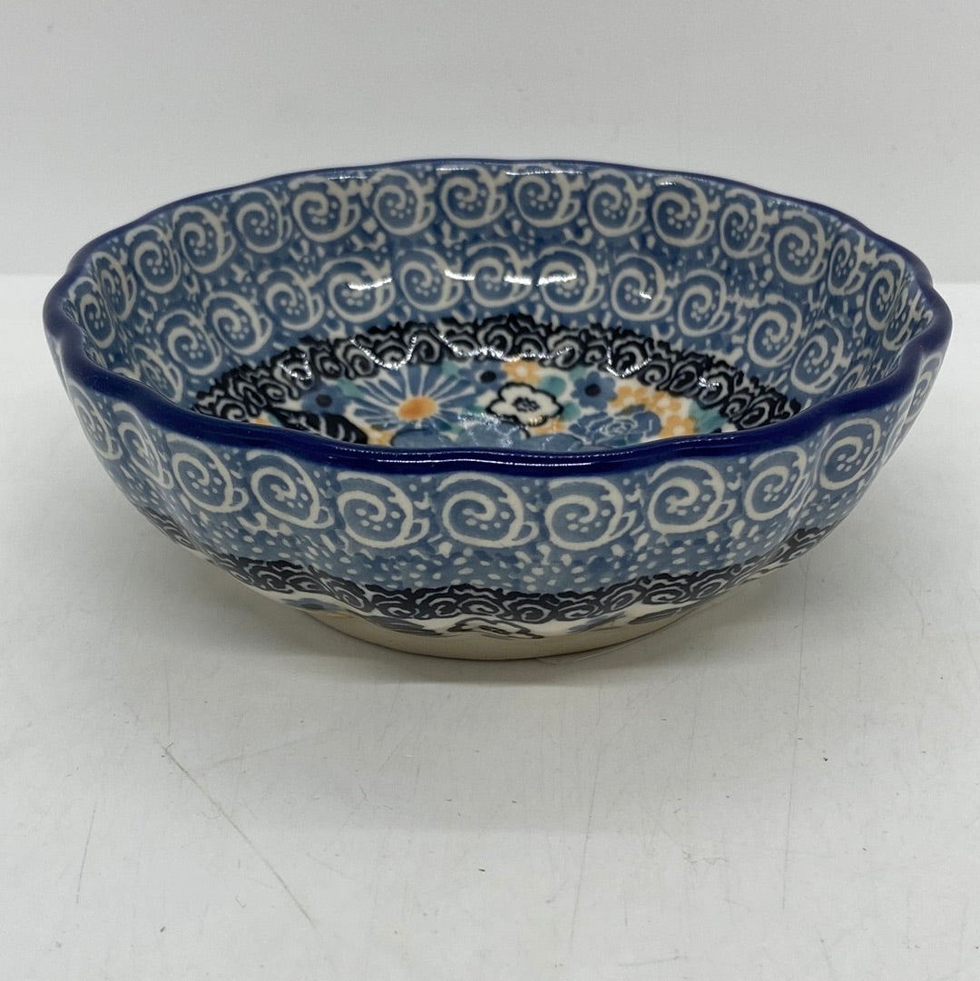 Bowl ~ Scalloped ~ 4.5 inch ~ U4653 ~ U7!