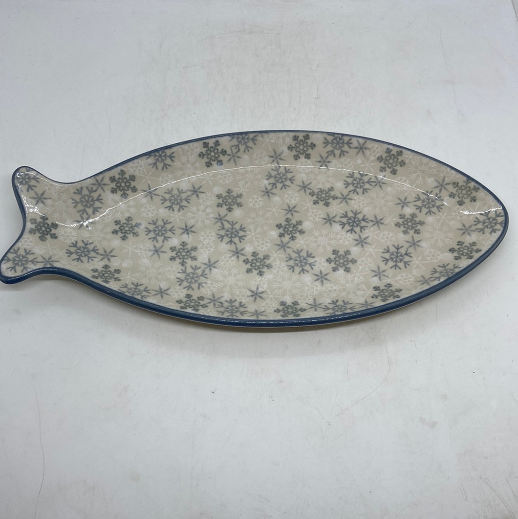 Fish Shaped Plate  ~ 11.75 inch ~ U5031 ~ U3!