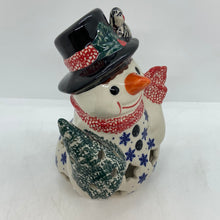 Load image into Gallery viewer, A130 Small Snowman - D33