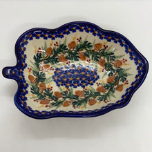 Load image into Gallery viewer, Leaf Bowl ~ 8 inch DU446
