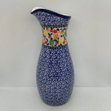 Load image into Gallery viewer, Carafe ~ U3426 ~ U3