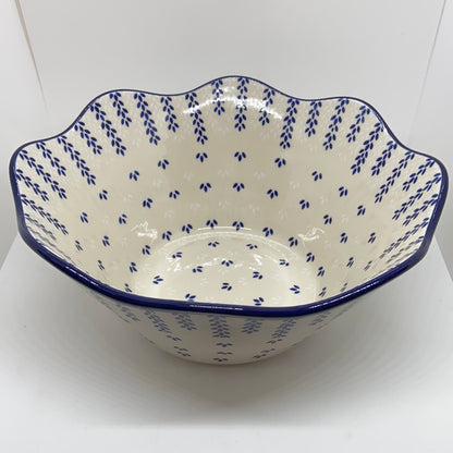 693 ~ Bowl ~ Wavy Edge ~ Large ~ 12" ~ 2400X