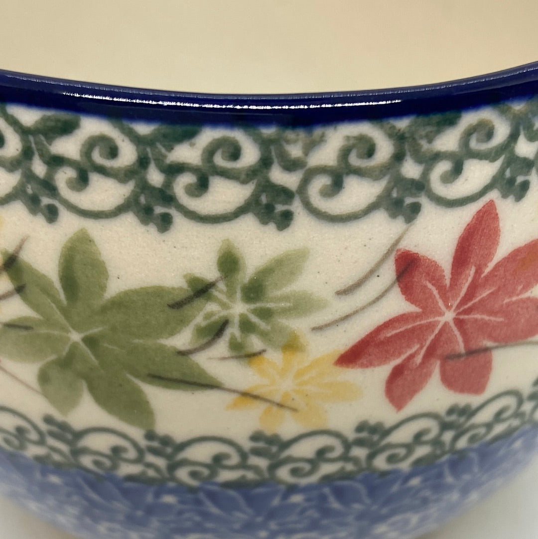 845 ~ Bowl w/ Loop Handle ~ 16 oz ~ 2533X - T4*