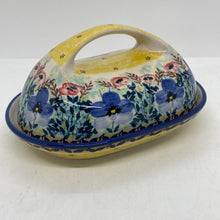 Load image into Gallery viewer, Butter Dish with Handle  - WK81