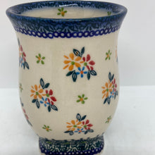 Load image into Gallery viewer, W10 Pencil Vase U-E1