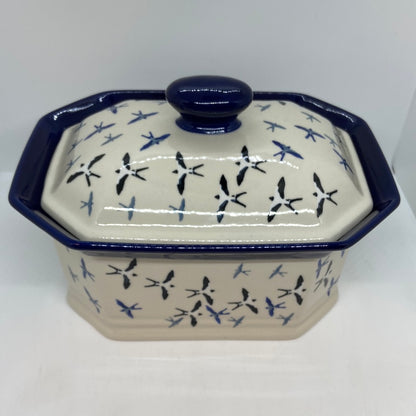 Covered Container ~ 4"H x 7"W x 9" L ~ U4832 - U2