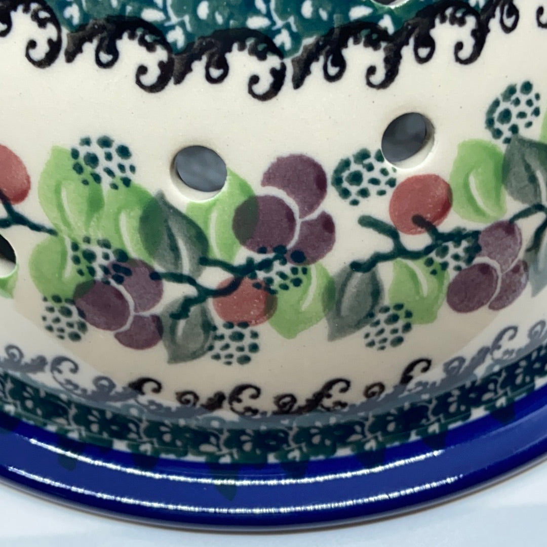 Berry Bowl w/ Saucer ~ 8W ~ 1415X ~ T3!