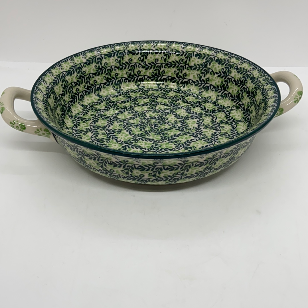 Baker ~ Round w/ Handles ~ 8 inch ~ 1888Q - T4*