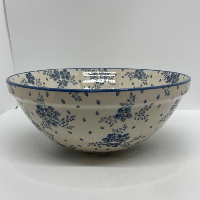 Bowl ~ Nesting ~ 9 W ~ 2374* - T3!