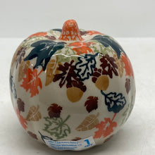 Load image into Gallery viewer, A443 Small Pumpkins Black Halloween D113