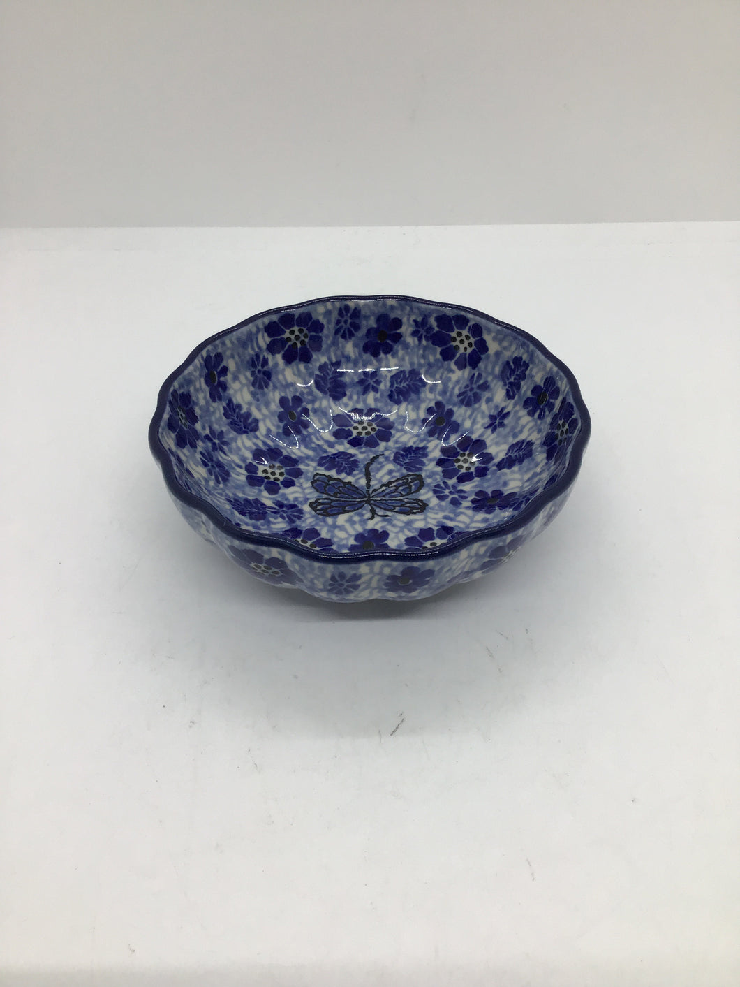 Bowl ~ Scalloped ~ 4.5 inch ~ 1443X - T3!
