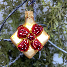 Load image into Gallery viewer, Little Present Polish Hand Blown Glass Ornament