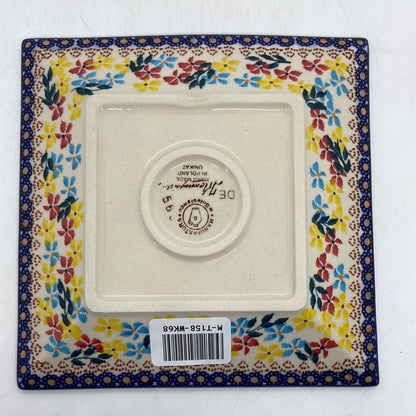 Square Plate ~ 7 inch ~ WK68