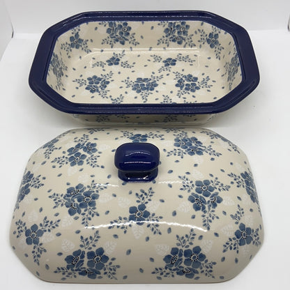 Baker ~ Covered Casserole ~ 8"W x 10.25"L ~ 2496X ~ T3!